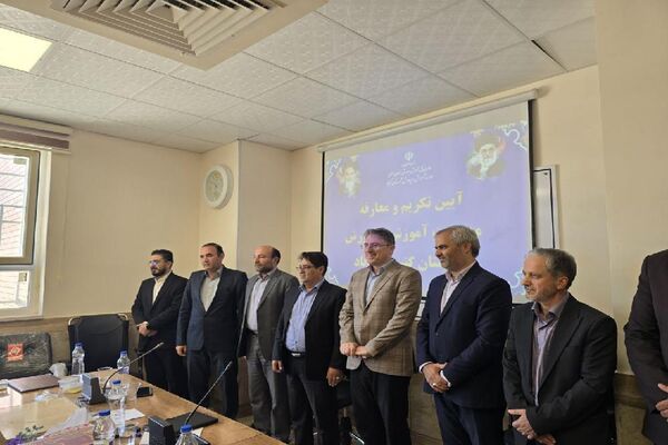 فصل تازه خدمت‌رسانی؛ مهدی ذبیحی بر سکوی مدیریت آموزش و پرورش گناباد