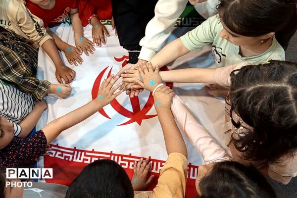 بازی رنگ و کاغذ به بهانه روز ملی خلیج فارس