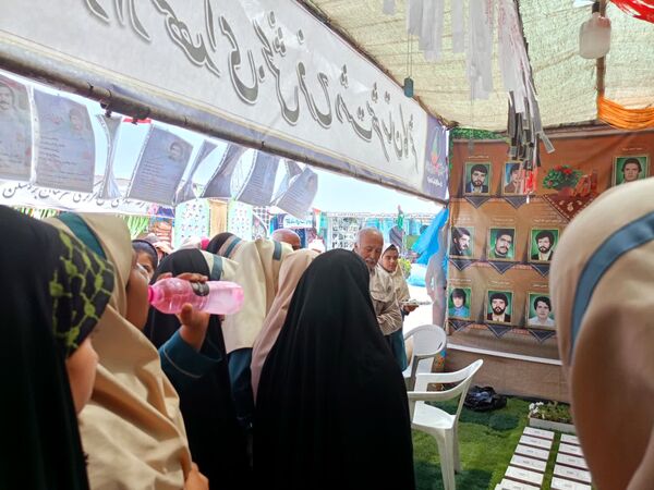 بازدید دانش آموزان دبستان سمیه از کنگره ملی شهید مدرس