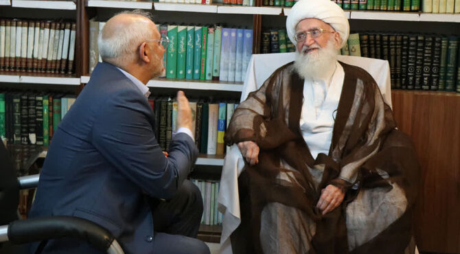 آیت‌الله نوری همدانی: به مذاکره‌کنندگان خود اعتماد داریم/ خطوط ترسیم‌شده ‌به دقت رعایت شود