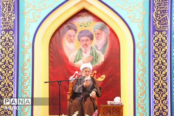 وداع با با ماه مهمانی خدا در امامزاده سید جعفر محمد یزد 