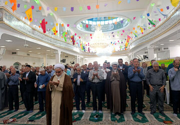 نماز باشکوه عید قربان در شهرستان آباده