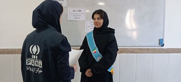 کارگاه آموزشی دانش‌آموزان سایبری در هنرستان سوره زنجان
