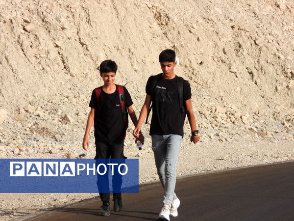 پیاده‌روی جاماندگان اربعین در فراشبند