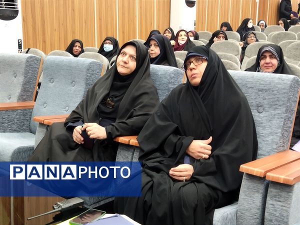 همایش نماد در منطقه ۱۵