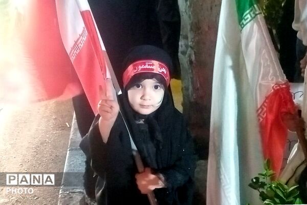 حضور مردم‌ نسیم‌شهر در سی هفتمین تجمع شبانه میدان‌ هفت‌تیر