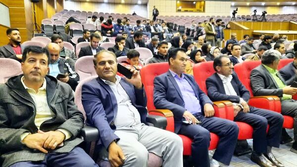 آیین تجلیل از برترین‌های کشوری فرهنگیان و دانش‌آموزان کهگیلویه و بویراحمد در یاسوج
