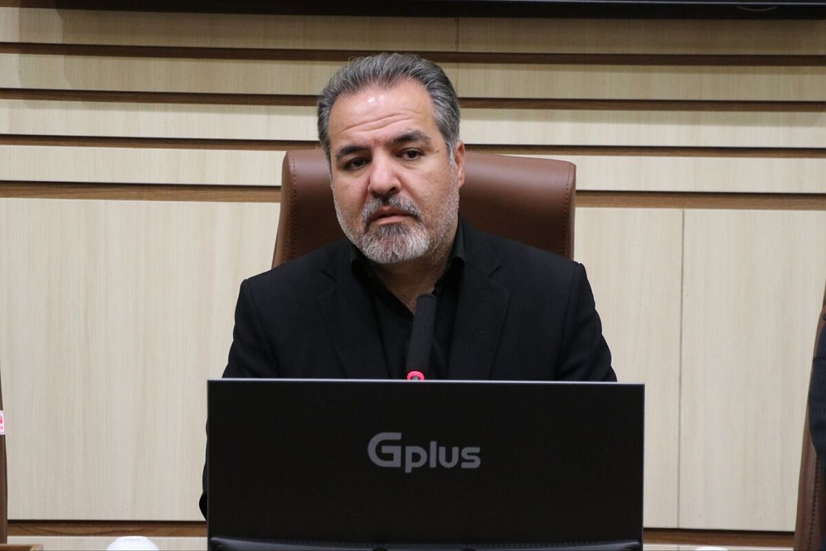 فناوری بازوی توانمند اندیشه برای تحقق عدالت آموزشی است