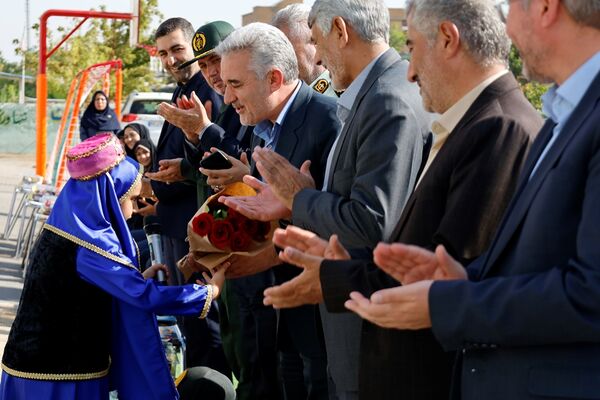 جشن شکوفه‌ها در آذربایجان غربی 