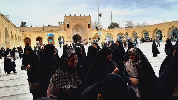 حضور پرشور بانوان نیشابور در اولین نماز جمعه سال 1404