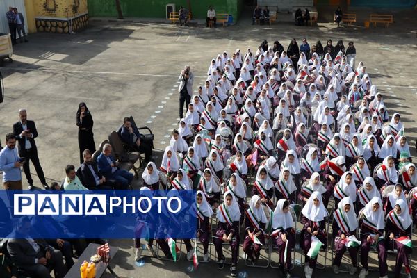 صبح مهر با کیف‌های رنگی و رؤیاهای روشن؛ مدرسه دوباره جان گرفت