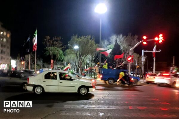 بیعت مردم غیور باقرشهر و کهریزک با سومین رهبر انقلاب اسلامی 