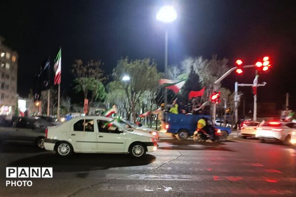بیعت مردم غیور باقرشهر و کهریزک با سومین رهبر انقلاب اسلامی 