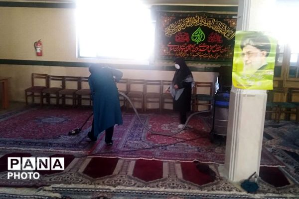 غبار‌روبی مساجد در آستانه ماه مبارک رمضان