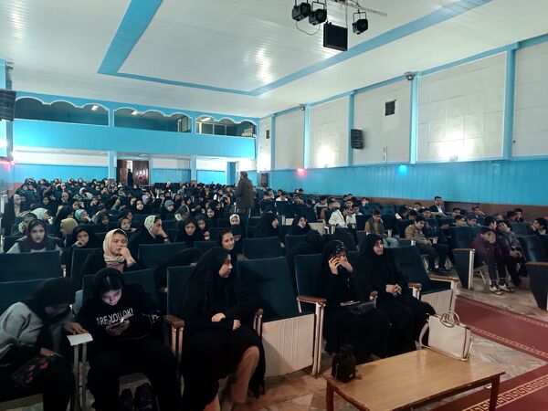 جلسه توجیهی لیگ جت در گناباد