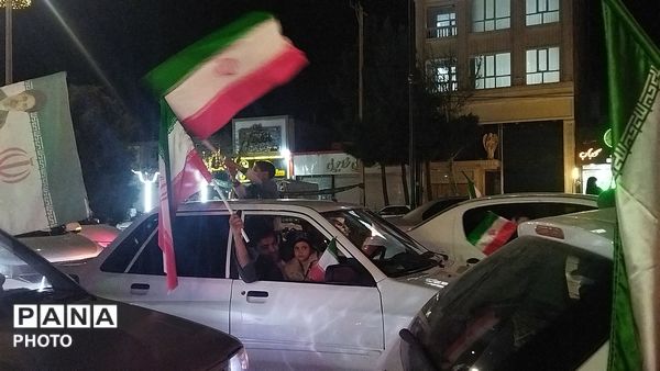 سی شب بلوار فضل میزبان رژه ماشینی شد 