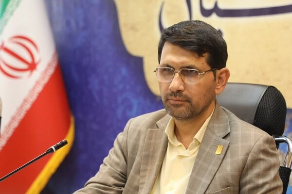 اهدای کلام الله مجید از سوی دفتر رهبر معظم انقلاب اسلامی (مدظله العالی) به نو دانشجو معلمان