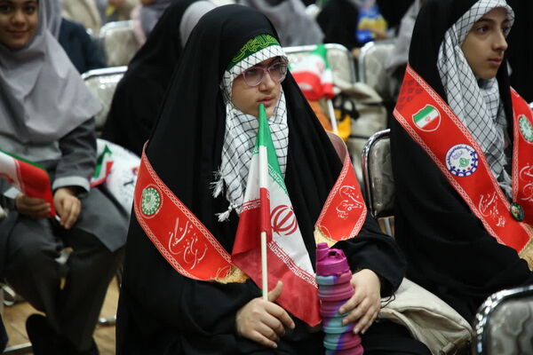 جلوه‌هایی از همایش «دختران حاج قاسم» در قم