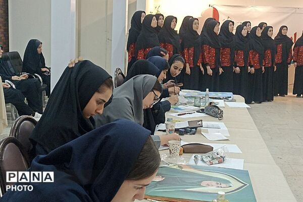 حضور دانش‌آموزان ناحیه دو شهرری در رویداد «روایت من، انتخاب آگاهانه»