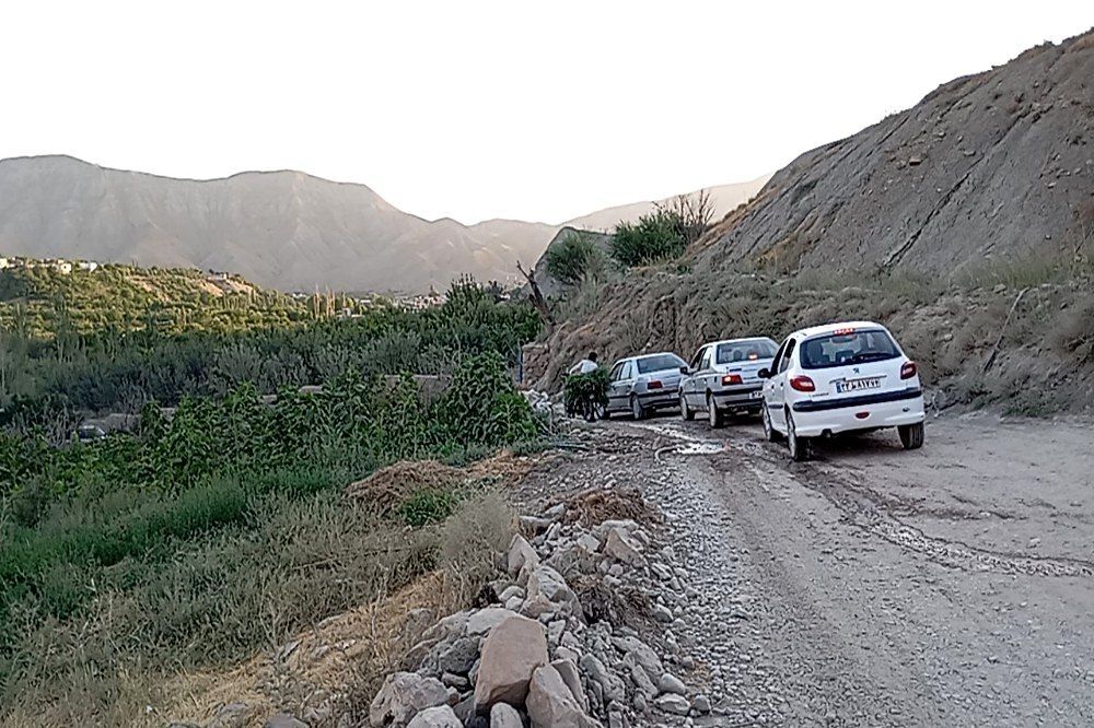 بهسازی جاده بین باغی شهر بار مطالبه دیرین باغداران