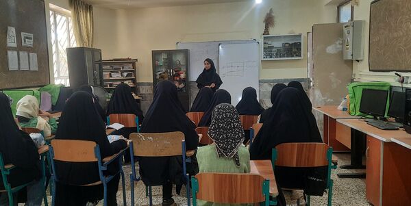 آموزش عکاسی فصل رویش انجمن اسلامی