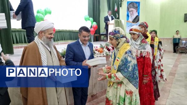  جشن شکرانه انقلاب اسلامی در اهر