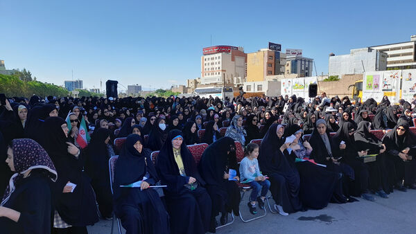 همایش پیاده‌روی بانوان ورزشکار کشوری در قم