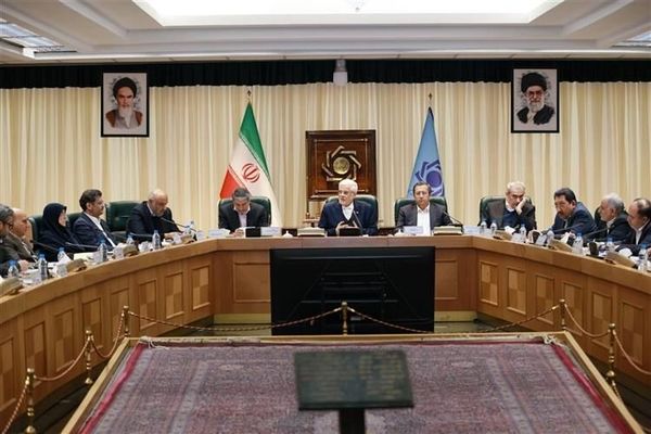 رصد و پایش آخرین وضعیت تامین و توزیع کالاهای اساسی و نحوه حمایت از تولید بررسی شد