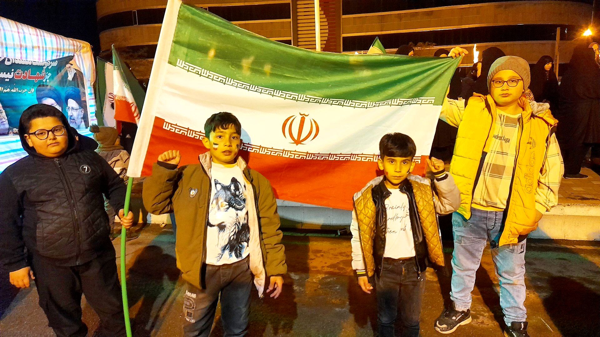 حضور باشکوه دهه‌ نودی‌ها در تجمعات شبانه شهرستان سراب