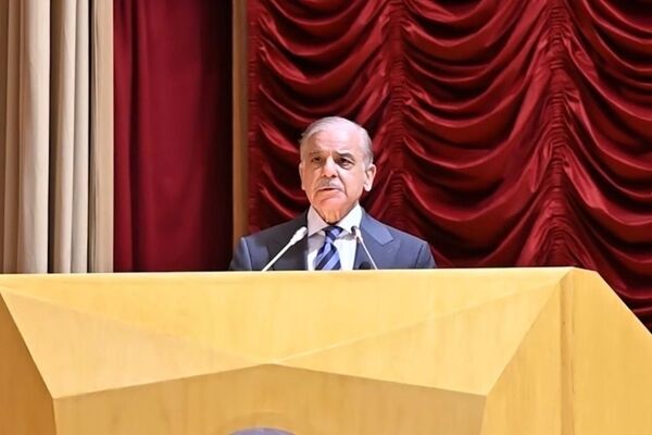 شهباز شریف: جنگ اخیر منطقه را دچار بحران عمیق اقتصادی کرده است
