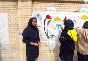 برگزاری نقاشی همگانی در دبیرستان هیئت امنایی فرشتگان 