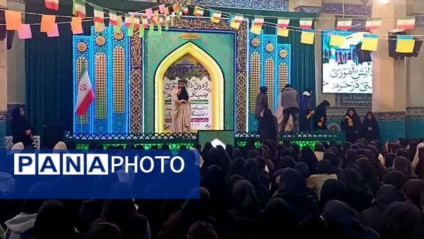 ضیافت همدلی و معنویت بسیجیان دبیرستان برازنده مقدم یک یزد