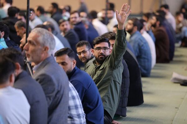 برگزاری نماز عید فطر در ناحیه دو شهرری 