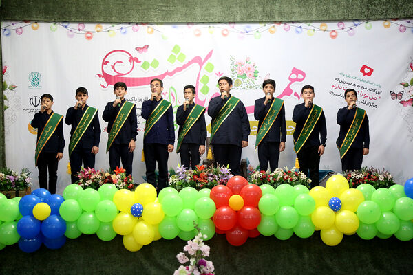 جشن ازدواج ۳۲۵ زوج جوان در حرم حضرت معصومه (س)