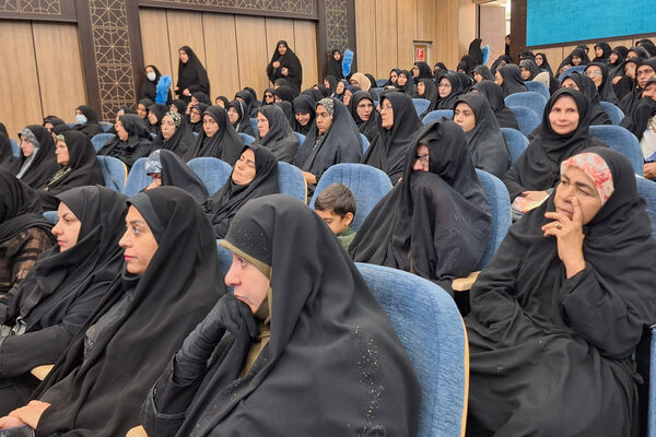 برگزاری همایش جنگ کوتاه ، پیام بلند