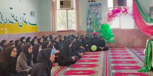 جشن باشکوه ولادت حضرت مهدی(عج) در دبیرستان آسیه رضوان