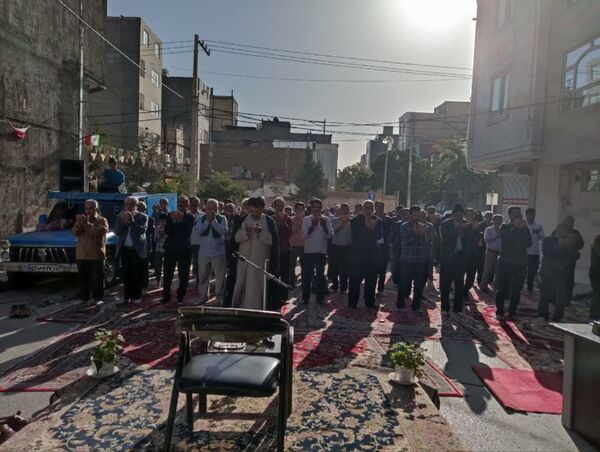 برگزاری نماز عید سعید فطر در منطقه شهید اصلانی مشهد