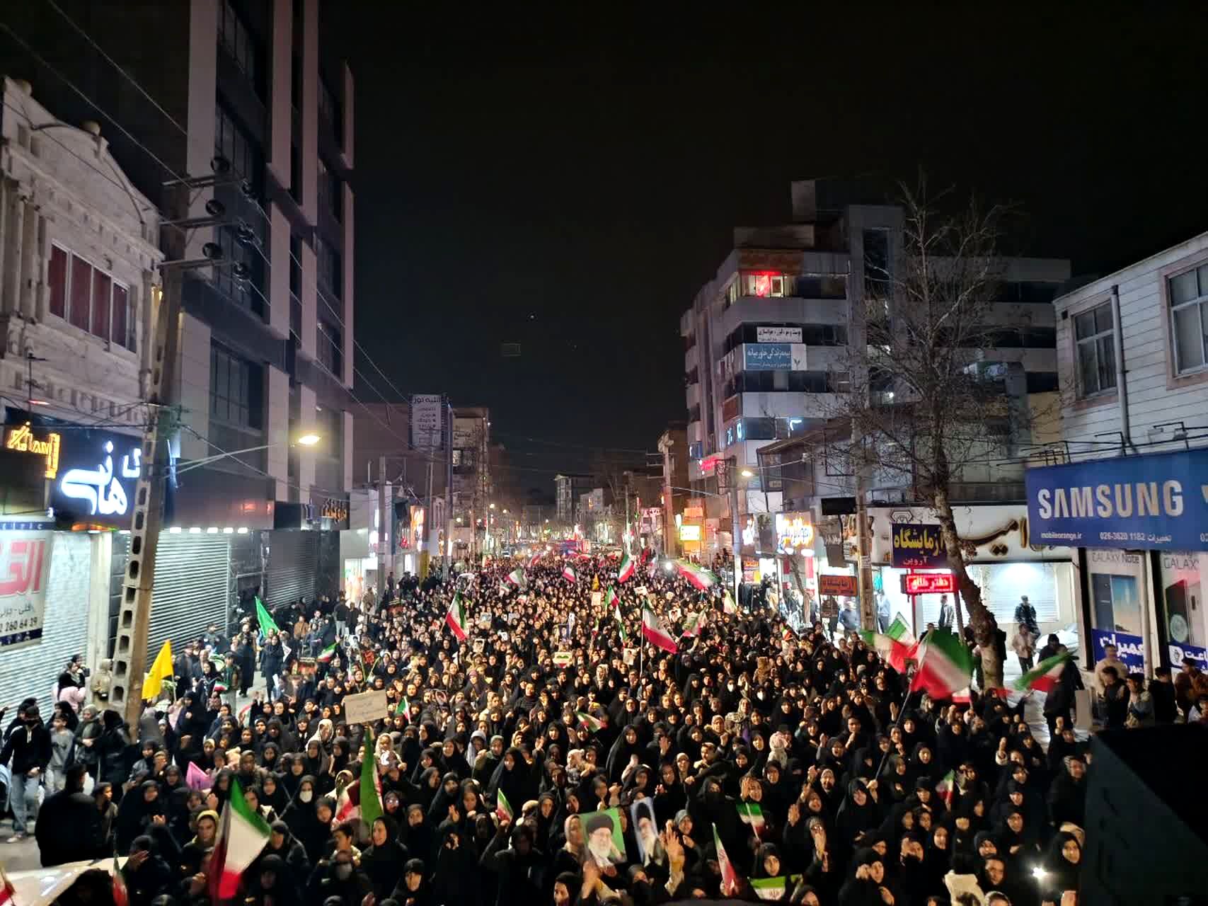 بیعت مردم ولایتمدار شهرستان فردیس با سیدمجتبی خامنه‌ای 