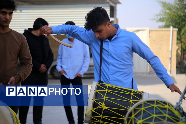 مراسم عزاداری ایام فاطمیه توسط دانش‌آموزان تنگستانی