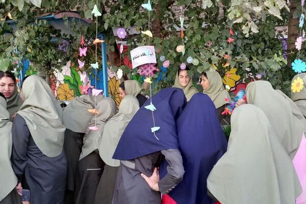 ایستگاه نشاط برای دانش‌آموزان بهارستانی