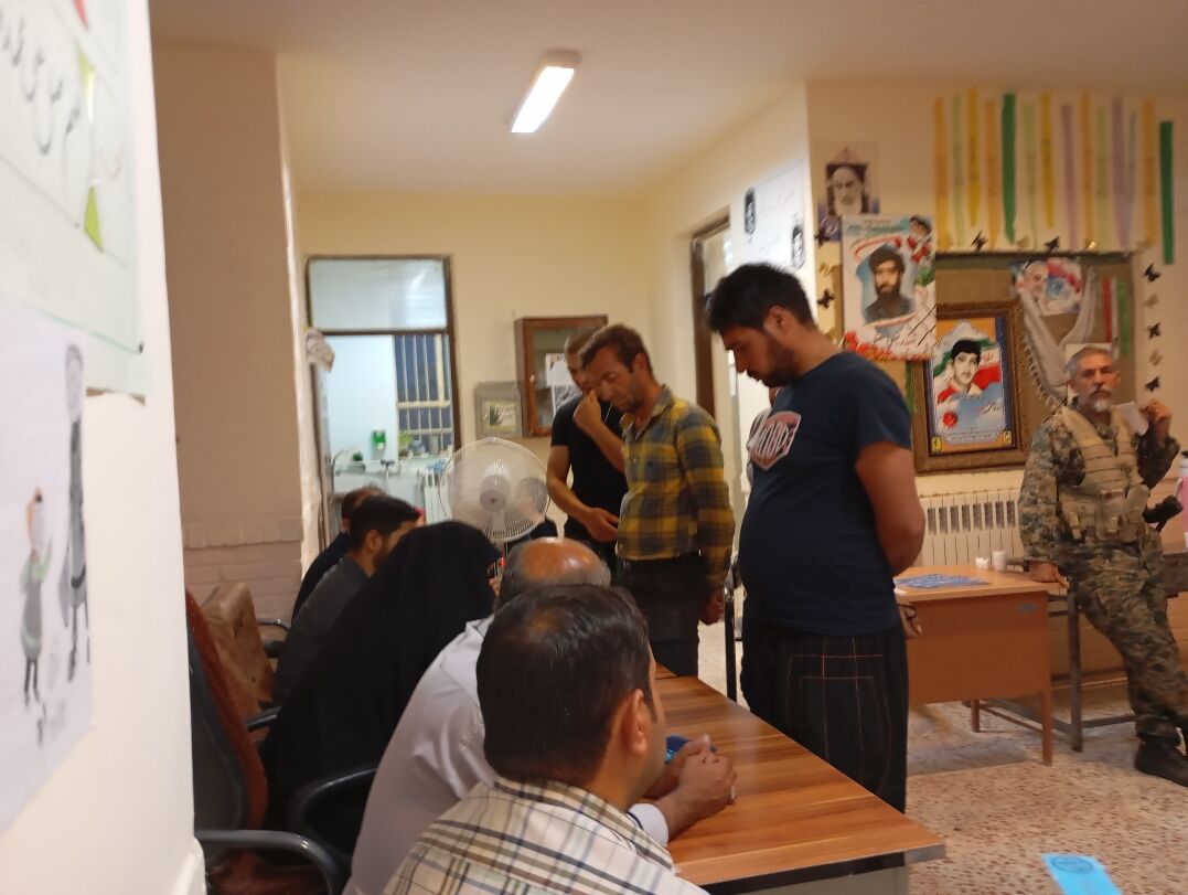 حضور مردم ولایتمدار روستای گزکوه در انتخابات