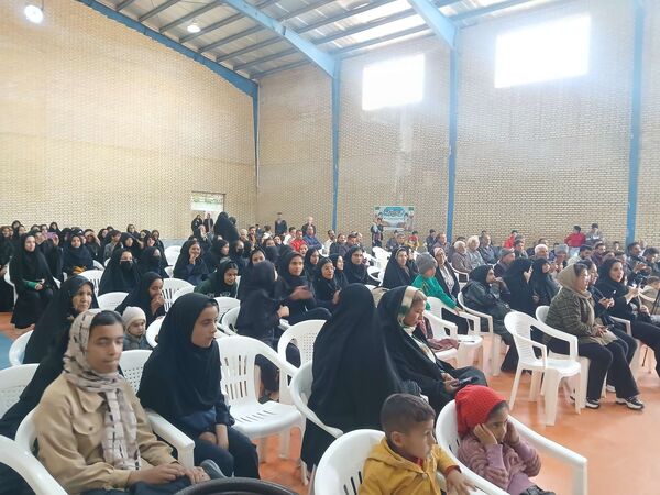 جشن باشکوه انار در روستای نقاب خلیل آباد