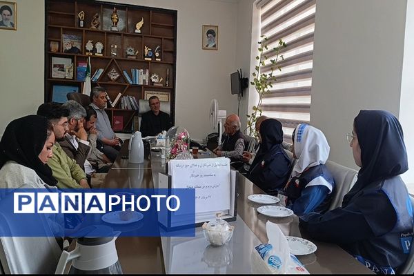 تجلیل از اصحاب رسانه و دانش آموز خبرنگاران فعال پانا در شهرستان خلخال