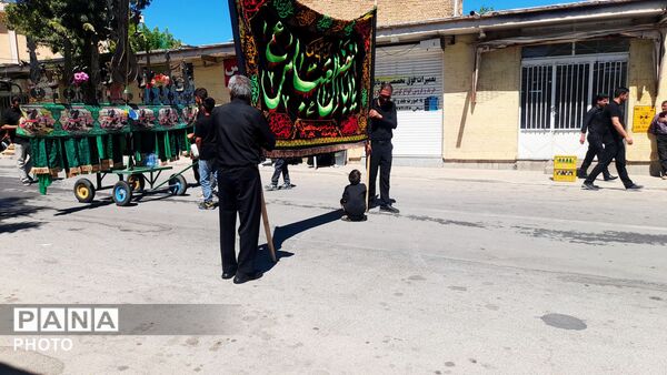 مراسم باشکوه روز عاشورا در دستنا
