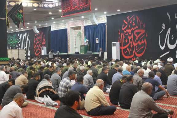 حضور پرشور مردم بندرعباس در نماز جمعه به امامت حجت‌الاسلام والمسلمین محمدعبادی‌زاده