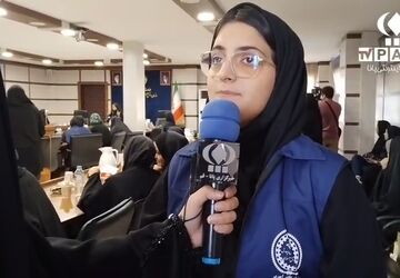 دلنش آموزخبرنگاران پانا نوراویان مهر