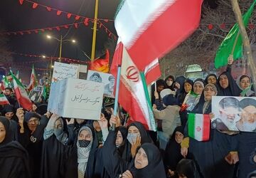 حضور چشمگیر لرستانی‌ها در خیابان انقلاب