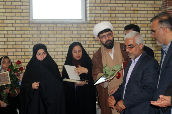 زنگ سپاس معلم در دبستان معینی بوشهر