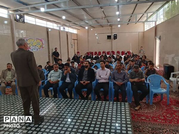 جشن فارغ‌التحصیلی دانش‌آموزان پایه ششم دبستان شهید پسندیده فدافن