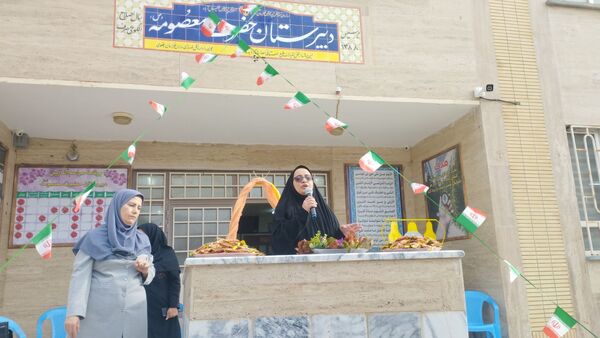 آغاز سال تحصیلی جدید و نواختن زنگ مهر در شهرستان خلیل‌آباد